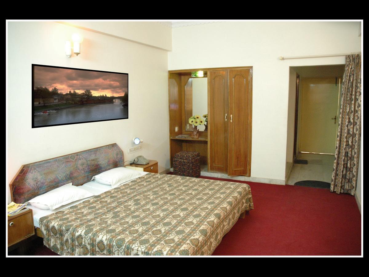 אודייפור Saheli Palace מראה חיצוני תמונה