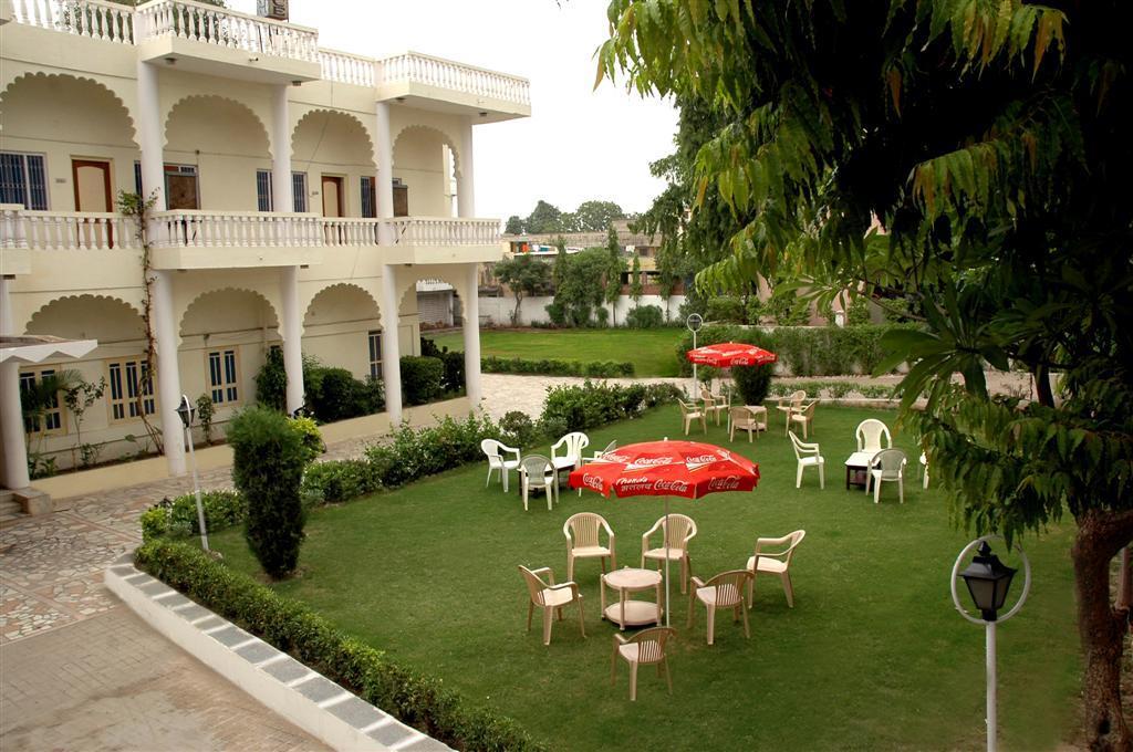 אודייפור Saheli Palace מראה חיצוני תמונה